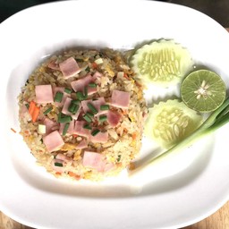 ข้าวผัดแฮม