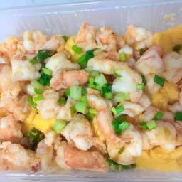 ใข่ข้นกุ้ง กับข้าว