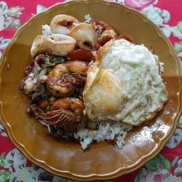 แม่มณีรัตน์ อาหารตามสั่ง