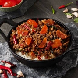 กะเพรากระทะเหล็ก [KAPHRAO IRON PAN] อ่อนนุช