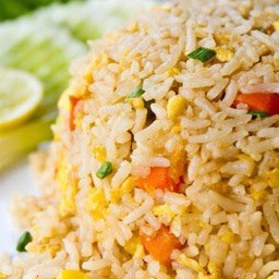 ข้าวผัดหมูสับ