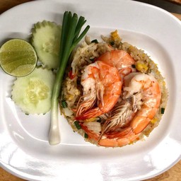 ข้าวผัดกุ้งสด