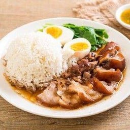 เจ๊โอ๋ก๋วยเตี๋ยวหมูต้มยำ-ตามสั่ง