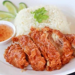 ข้าวมันไก่ทอด ธรรมดา