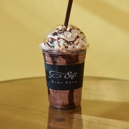 ทริปเปิ้ล ช็อคโกแลตปั่น ( Triple Chocolate Frappe' )