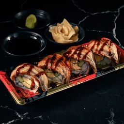 17 Unagi Roll