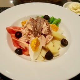 นิชัวร์สลัด