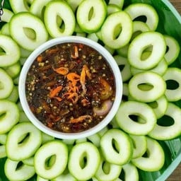 น้องเอริน์ผลไม้ สาขา2