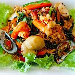 มาม่าขี้เมาทะเล