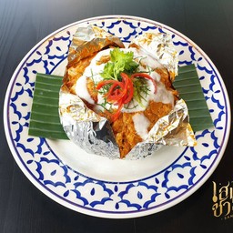 ห่อหมกทะเลผัดแห้ง