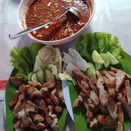 มากินใส้เราได้นะ