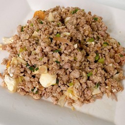 หมูสับผัดไข่เค็ม