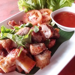 สามชั้นทอด