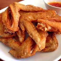 ปีกไก่ทอด