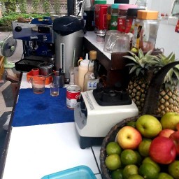กระเพาเนื้อและกาแฟสดแอนนี่