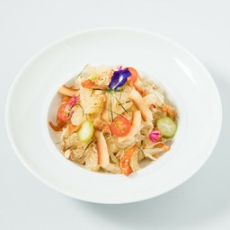 ตำส้มโอกุ้งเสียบ