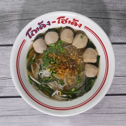 ก๋วยเตี๋ยวลูกชิ้นหมู
