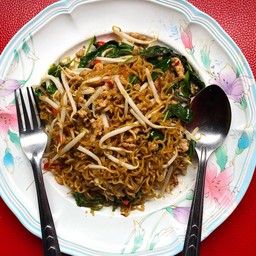 มาม่าผัดขี้เมา