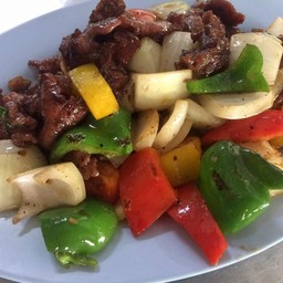 ผัดเต้าเจี้ยว