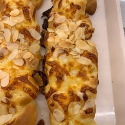 ALMOND TWIST