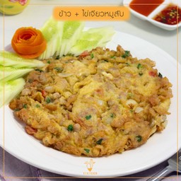 ข้าวราดไข่เจียวหมูสับ