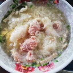 ก๋วยจั๊บหมู