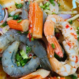 ยำกุ้งทูโทน+ปูอัด
