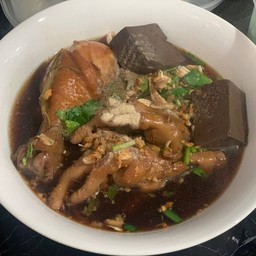 ล้านเล่าเส้น