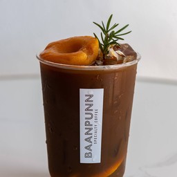 แบล็คพีช