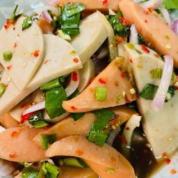 ยำหมูยอใส้กรอก