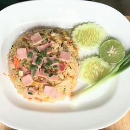 ข้าวผัดแฮม