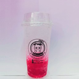 สตอเบอรี่โซดาเย็น