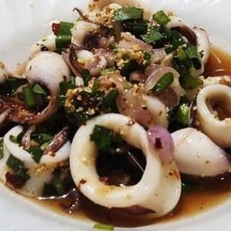 ลาบปลาหมึก