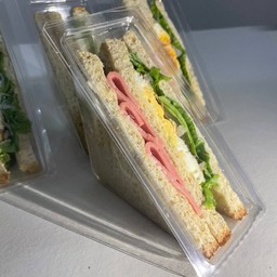 แซนวิซไส้ทะลักก