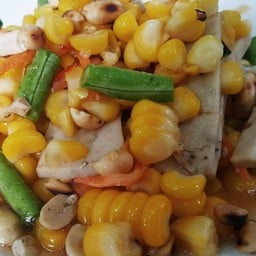 ตำข้าวโพดหมูยอ ปลาร้าหรือไท(โปรดระบุ)