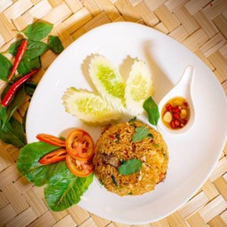 กะเพราปลาสลิด