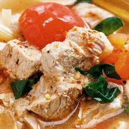 ต้มแซ่บหมูล้วน