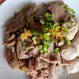 ลวกจิ้มเนื้อ