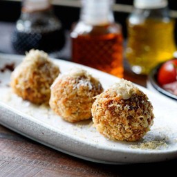 Arancini Funghi Selvatici e Tartufo