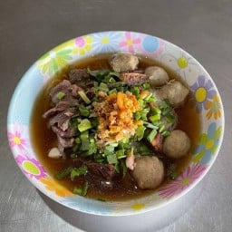 ร้านก๋วยเตี๋ยวล้วน สาขา2 คลองเรือก