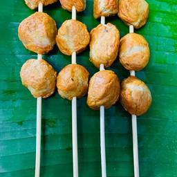 ลูกชิ้นทอด ราม116