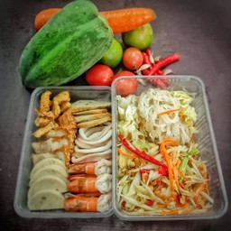 ตำหมูตกทะเล