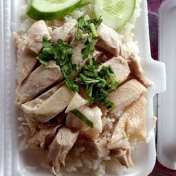ร้านข้าวมันไก่ป้าเลี้ยงริมชล