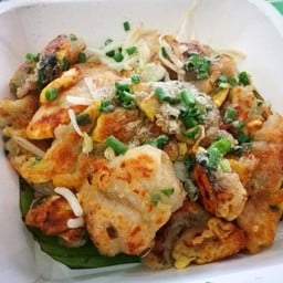 ย่าม้อย ผัดไท หอยทอด สาขาตลาดแม่ไสว