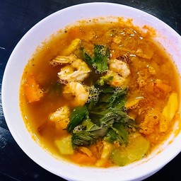 แกงเลียงกุ้ง