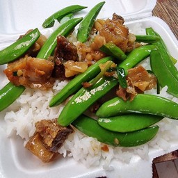 ถั่วหวานราดข้าว