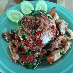 อ้ายกัสอาหารตามสั่ง