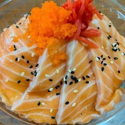 ข้าวหน้าปลาแซลมอน