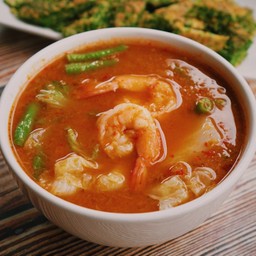 แกงส้มผักรวมกุ้ง