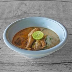 ไก่ตุ๋นต้มยำ